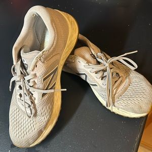 New Balance fresh foam size 7.5